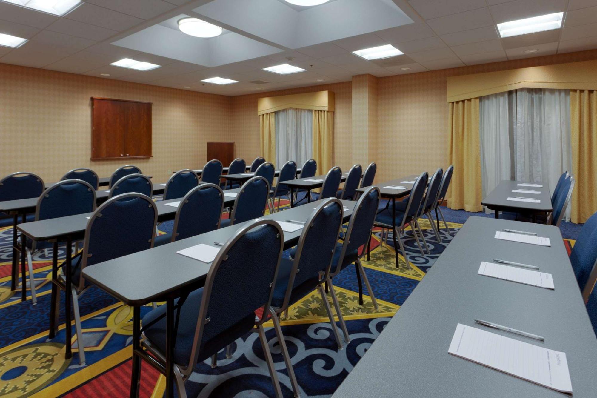 Hampton Inn Warrenton, Va Afaceri foto